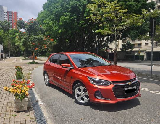 CHEVROLET ONIX 1.0 TURBO FLEX PREMIER AUTOMÁTICO